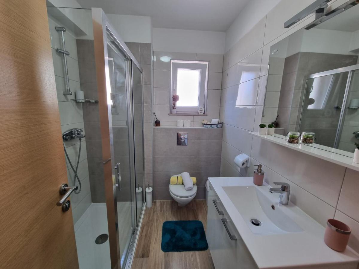 Apartman Marija Biograd Na Moru Buitenkant foto