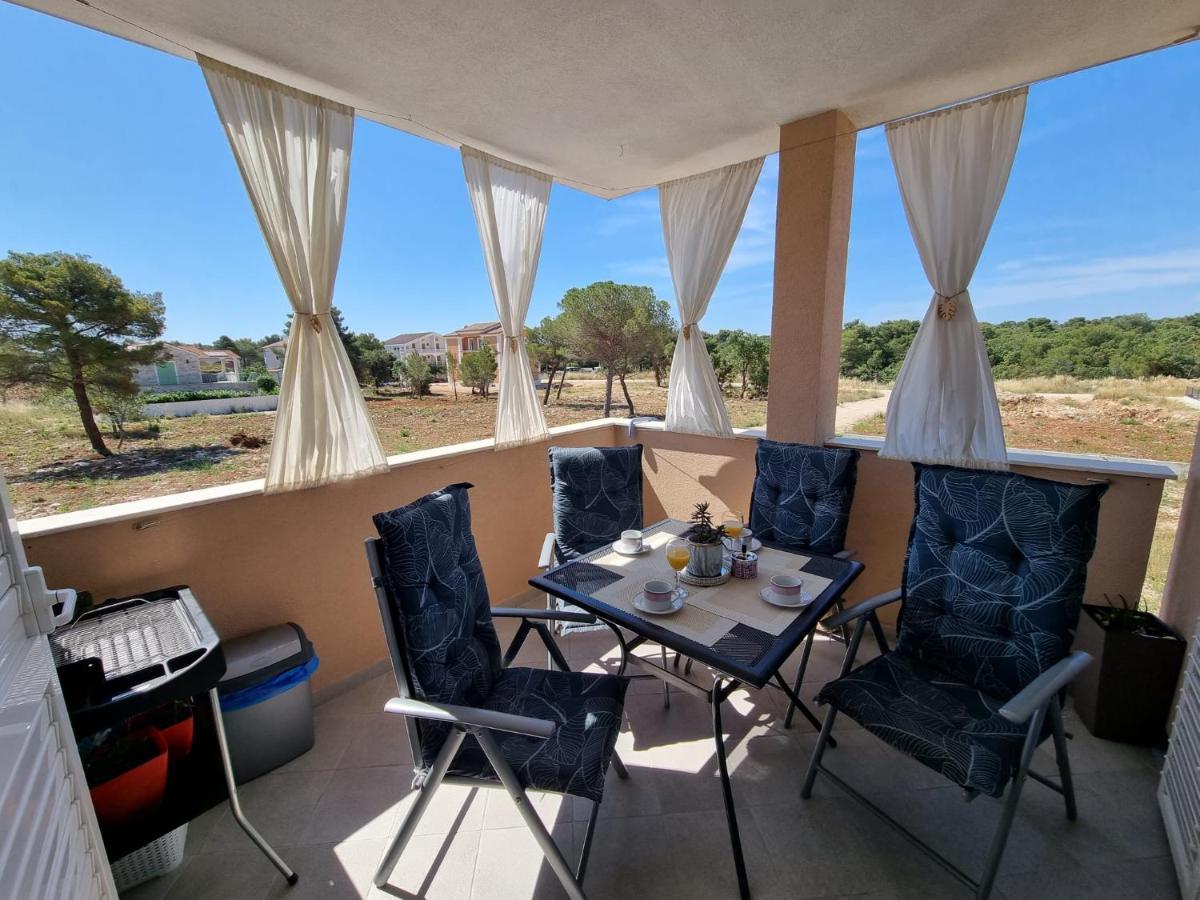 Apartman Marija Biograd Na Moru Buitenkant foto